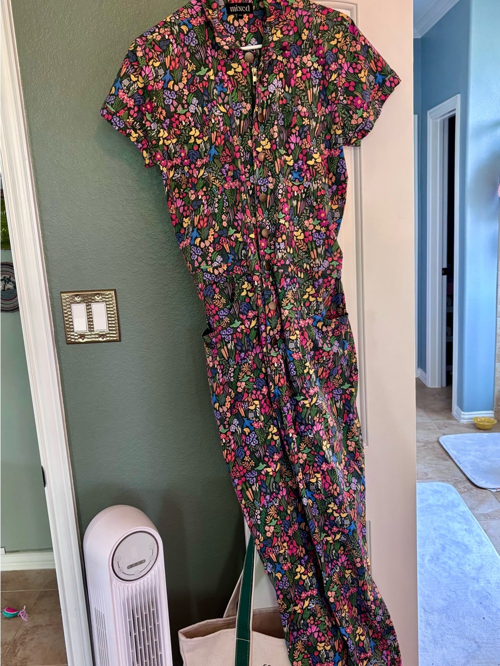 Mixed by Nasrin Classic Jumpsuit in Secret Garden - Picture 4 of 15